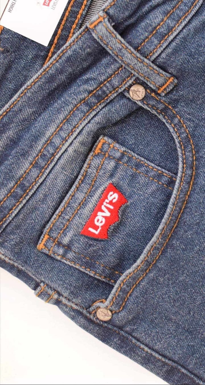 jeans lev’is2